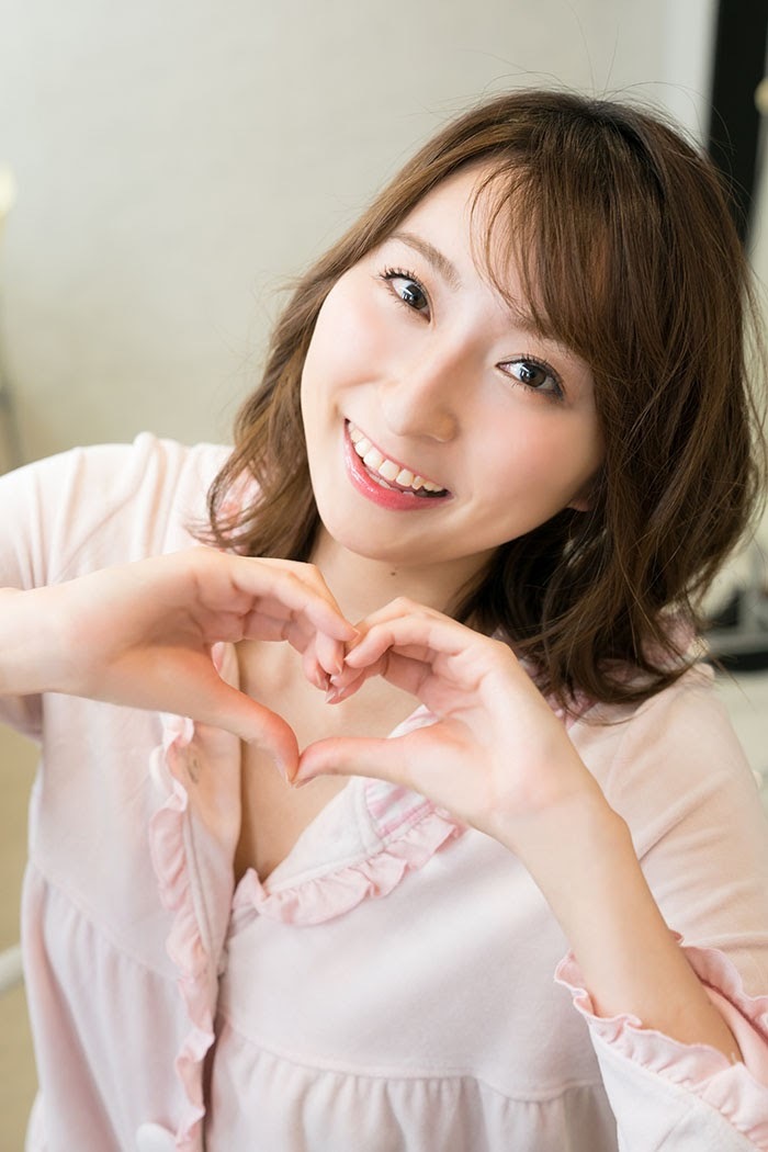 緒方咲 水着グラビア画像