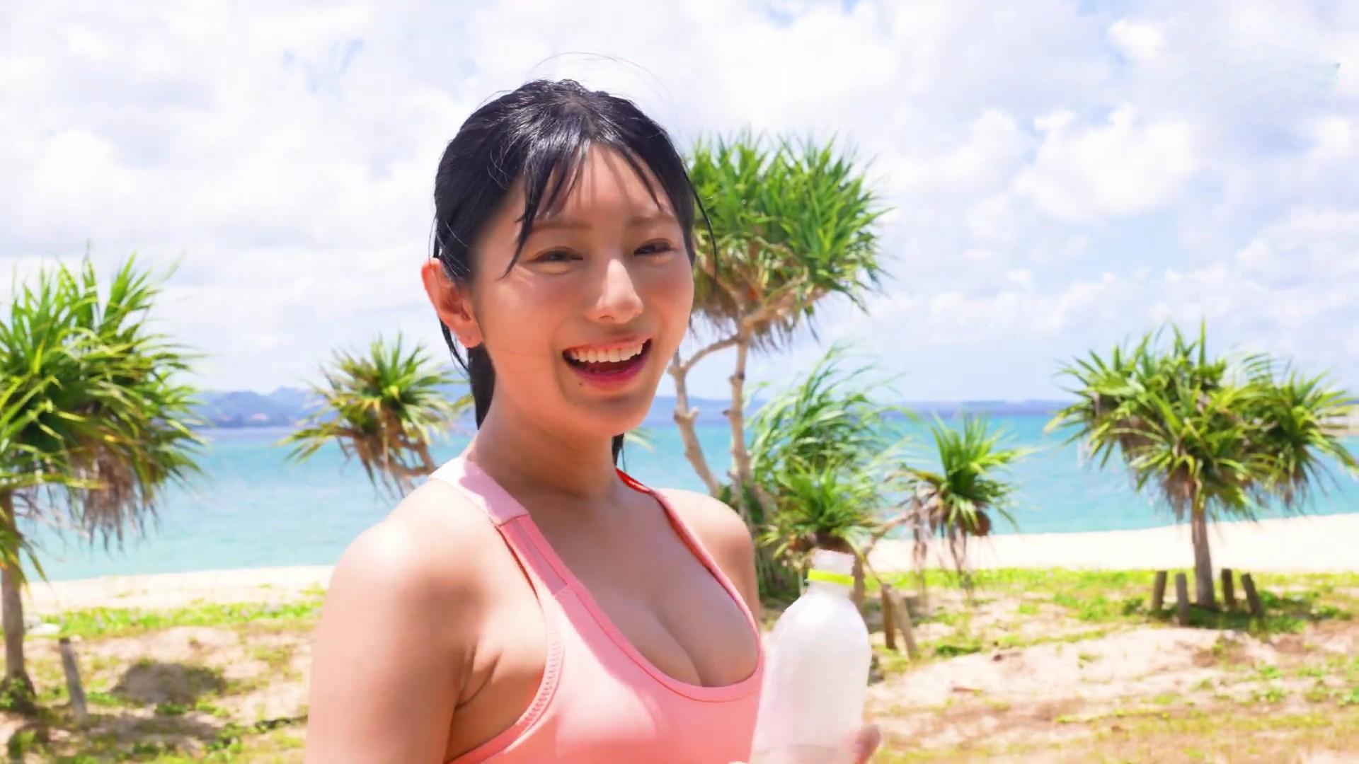 白戸ゆめ健康的なスポーツ水着グラビア画像