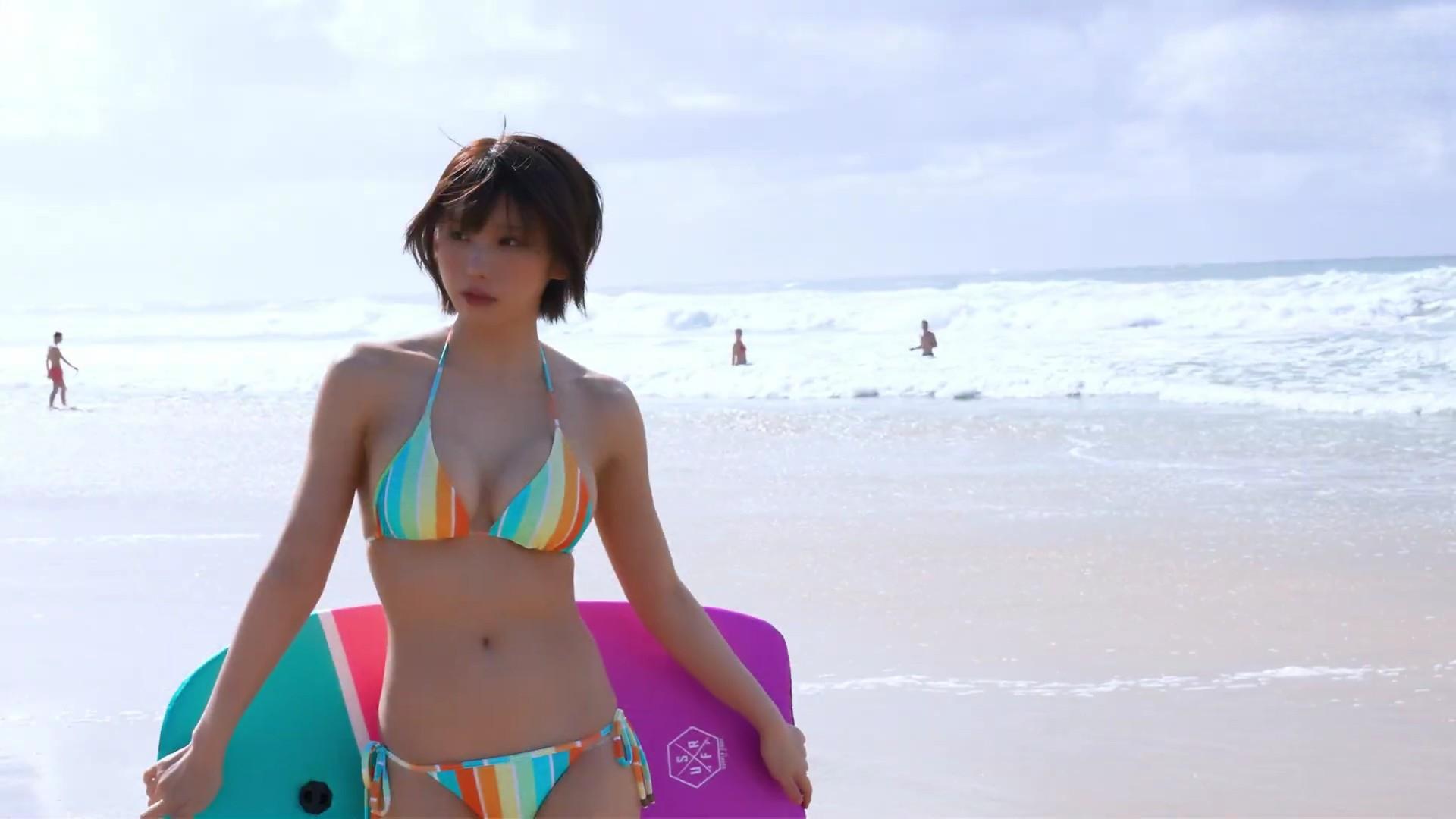 えなこ 水着画像 グラビア界に革命を起こす コスプレイヤー 2